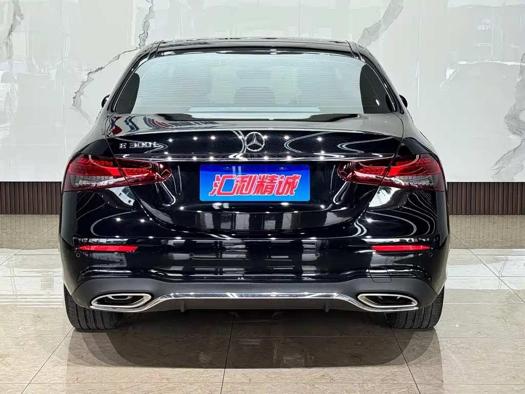 Mercedes-Benz E-Class — миниатюра 5