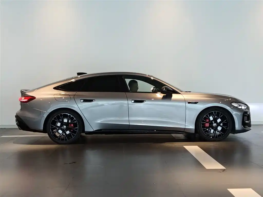 Audi A5L Sportback — миниатюра 3