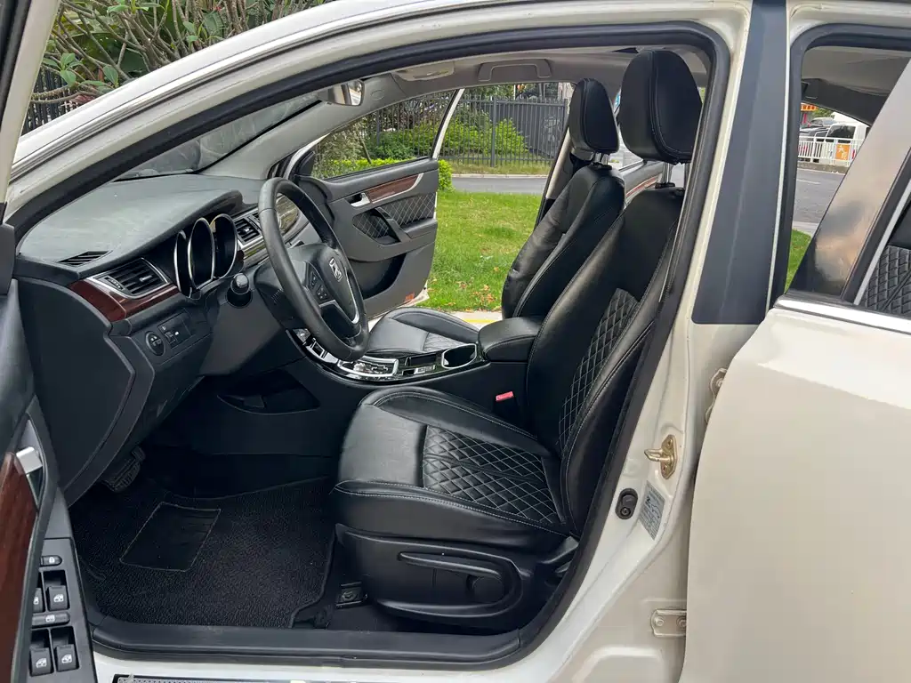 Zotye Zotye Z500 — миниатюра 10