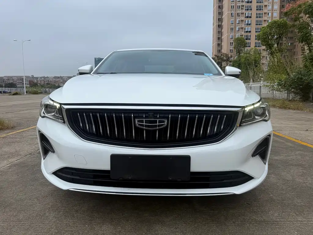Geely Emgrand — миниатюра 2