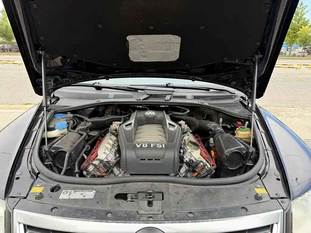 Volkswagen Touareg — миниатюра 9
