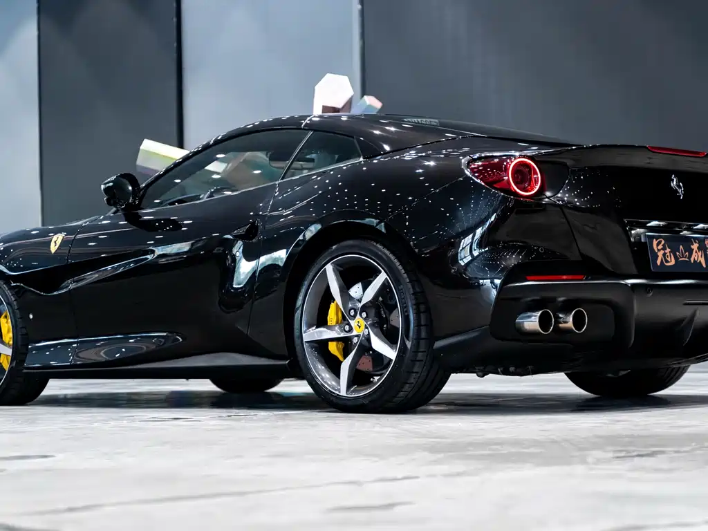 FERRARI PORTOFINO