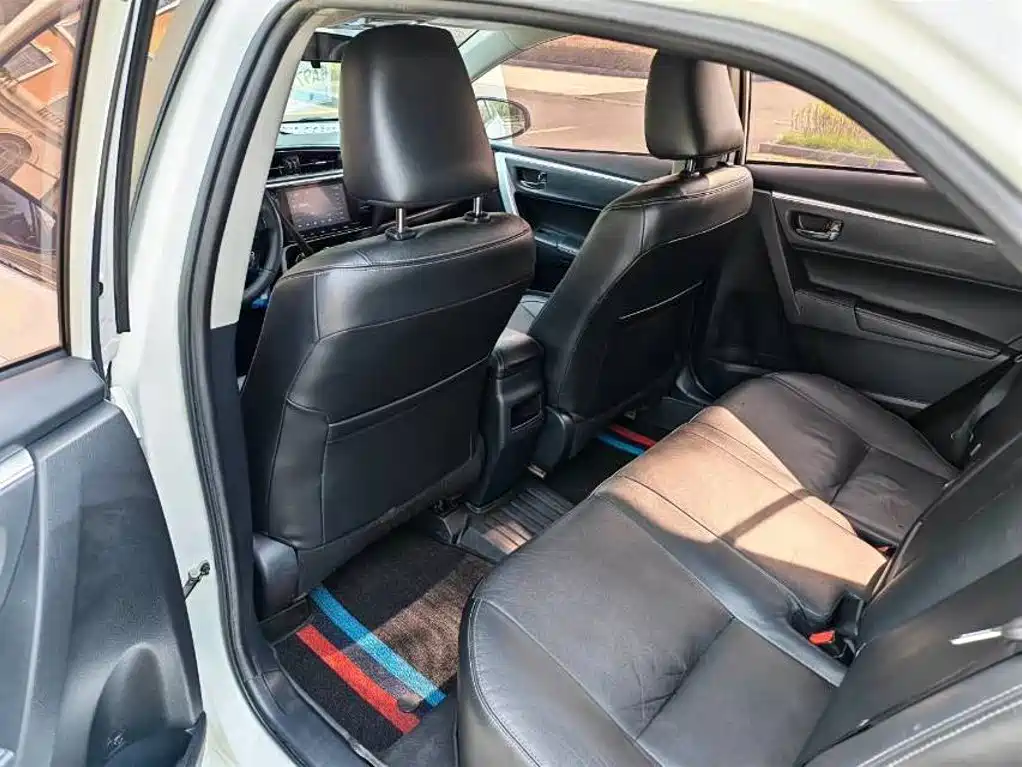 Toyota Corolla — миниатюра 5