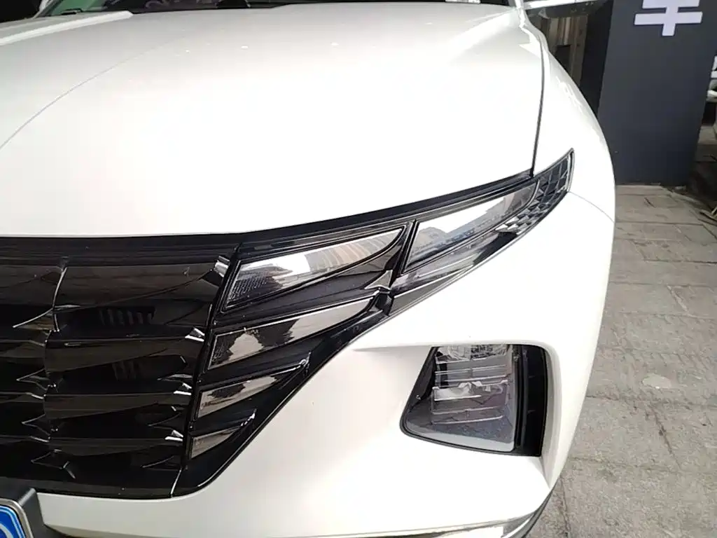 Hyundai Tucson — миниатюра 24