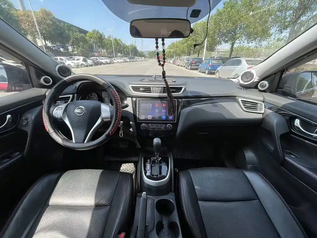 Nissan Qashqai — миниатюра 5