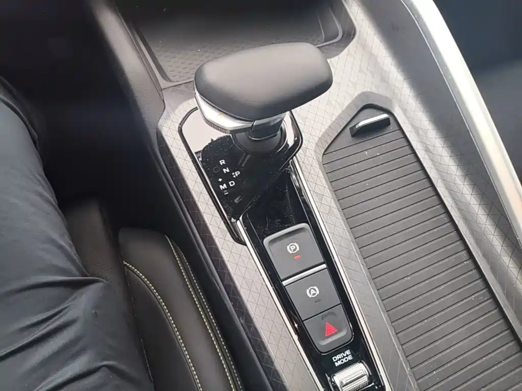 Geely Xingrui — миниатюра 14