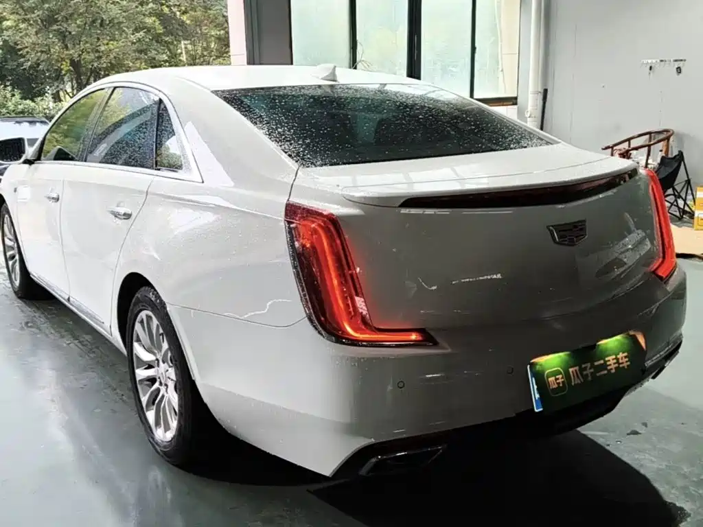Cadillac XTS — миниатюра 5