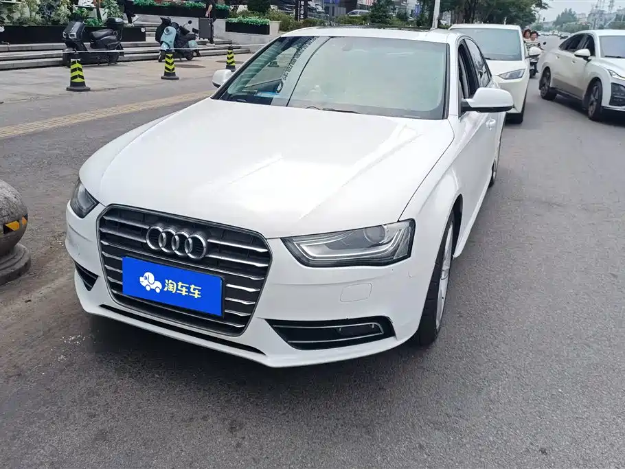 Audi A4L 2013 35 TFSI AT