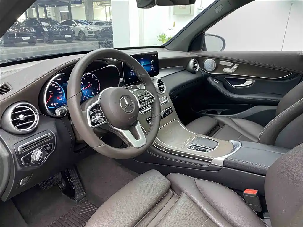 Mercedes-Benz GLC 2020 GLC 300 L 4MATIC