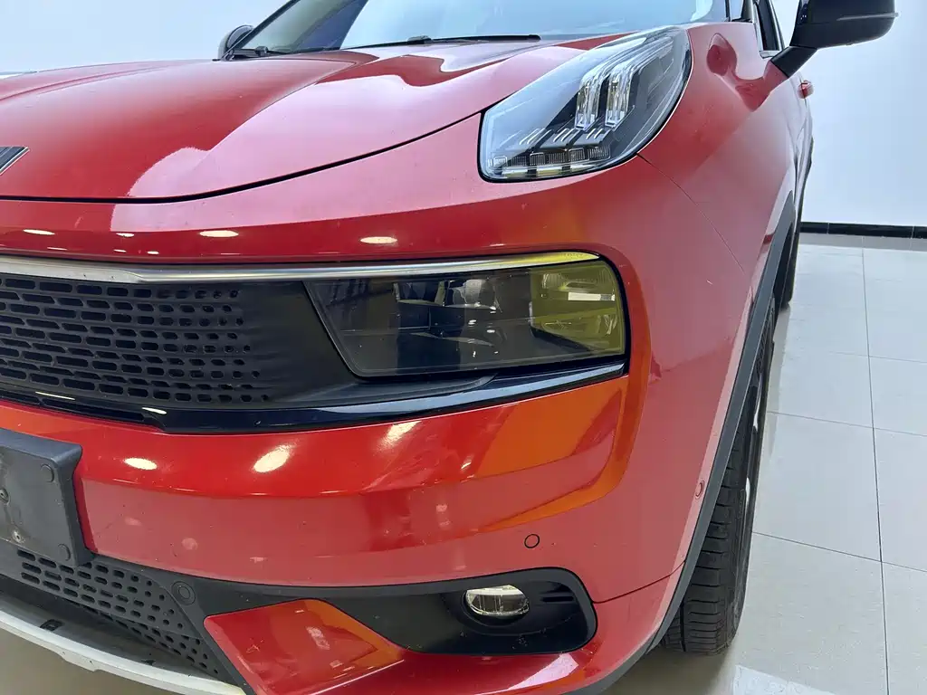 Lynk & Co 01 2017 2.0T Pro
