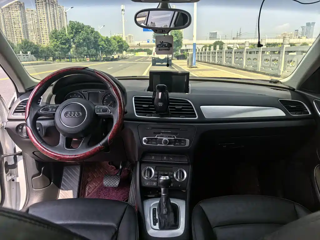 Audi Q3 — миниатюра 7