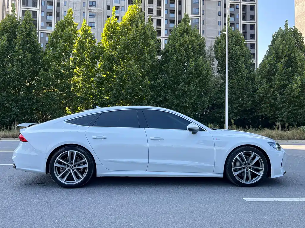 Audi A7 2024 — фото 7