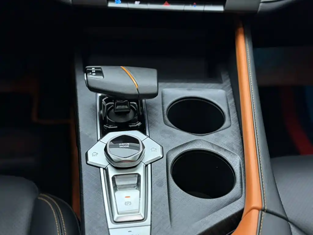 Changan UNI-V — миниатюра 15