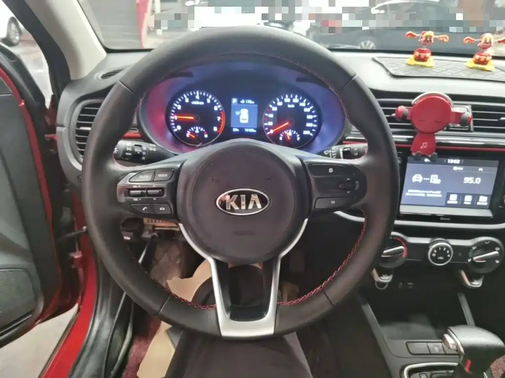 Kia KX Cross — миниатюра 11