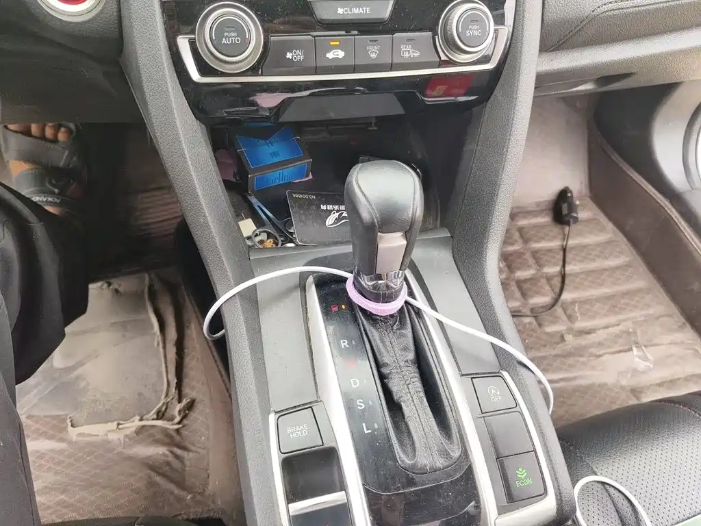 Honda Civic — миниатюра 10