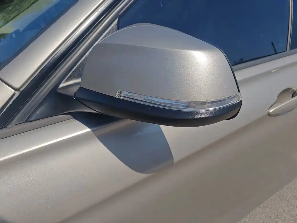 BMW 3 Series — миниатюра 12