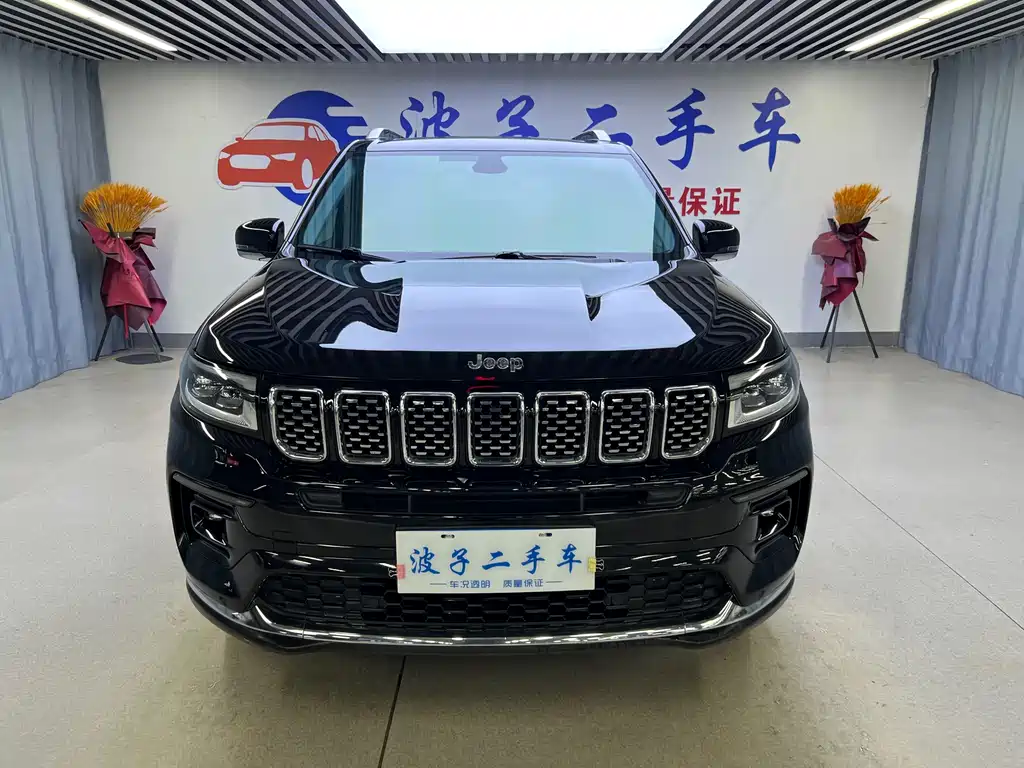 JEEP GRAND COMMANDER