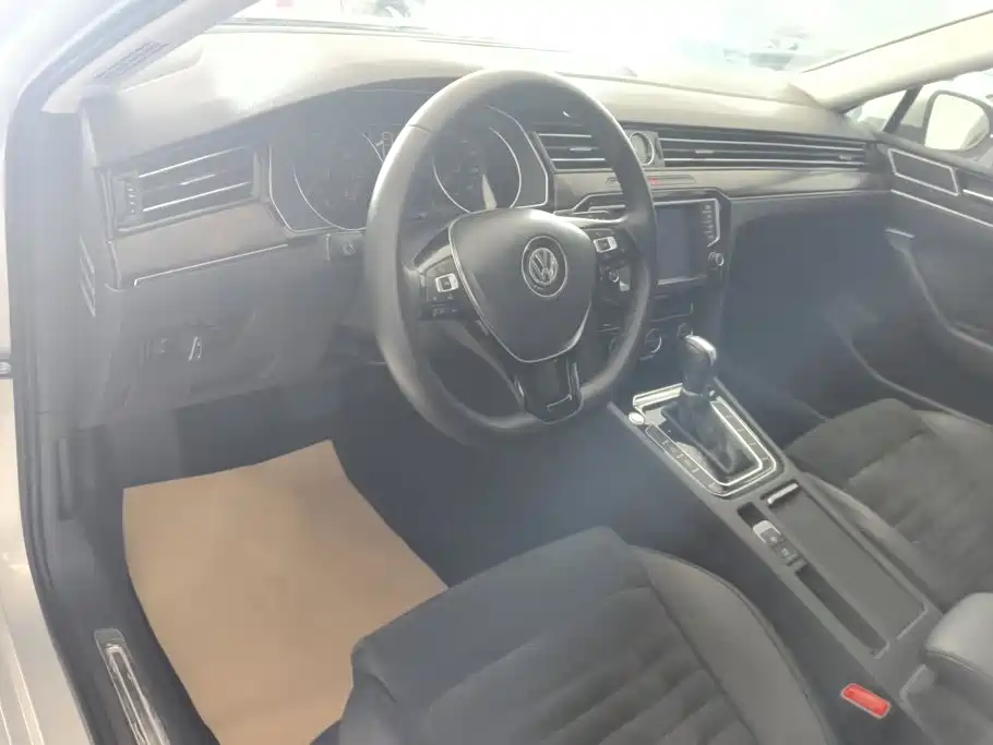Volkswagen Magotan — миниатюра 12