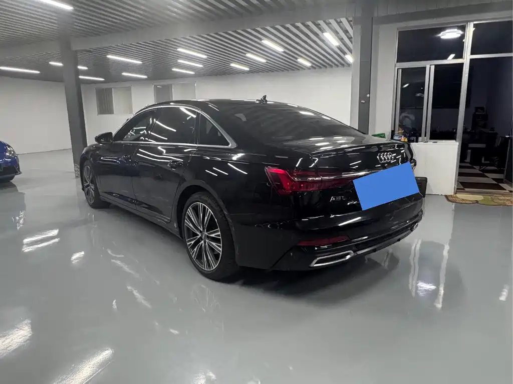 Audi A6L — миниатюра 2