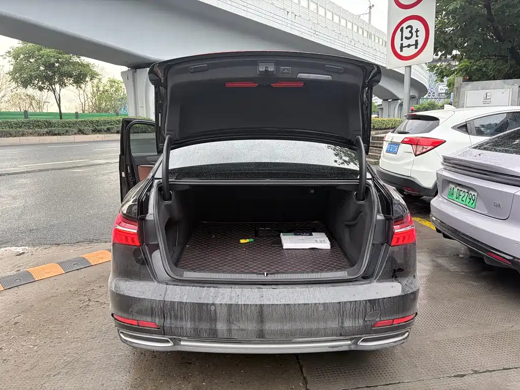 Audi A6L 2021 45 TFSI quattro