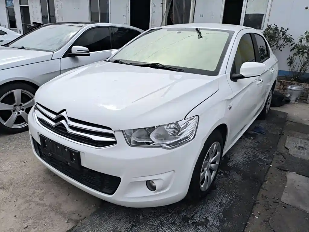 Citroen Elysee — миниатюра 2