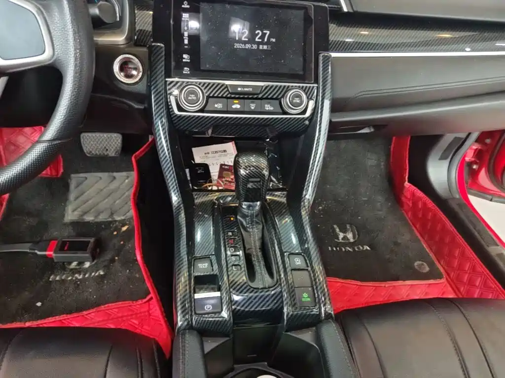Honda Civic — миниатюра 14