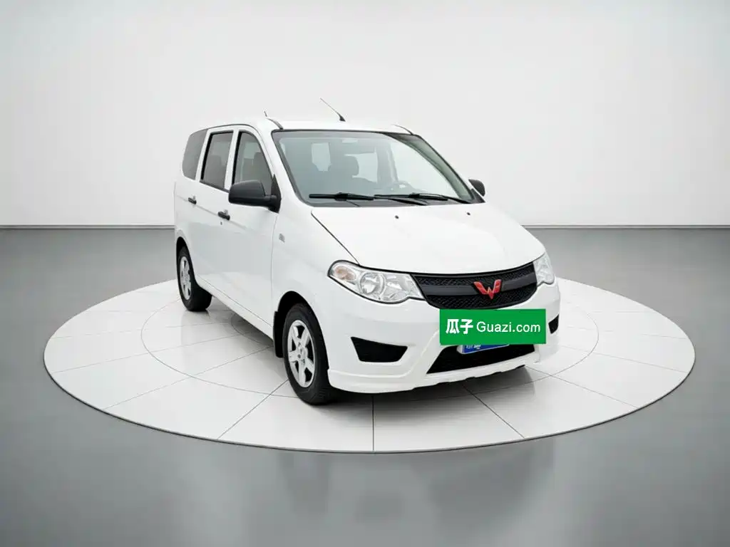 Wuling Hongguang — миниатюра 3