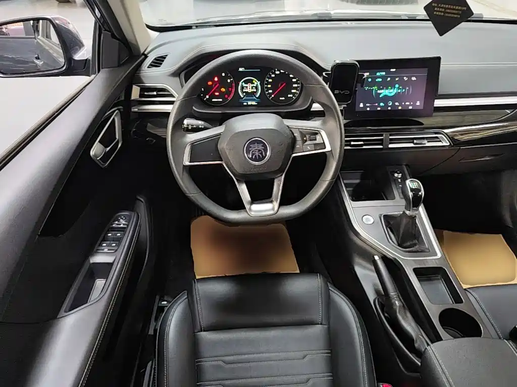 BYD Qin — миниатюра 17