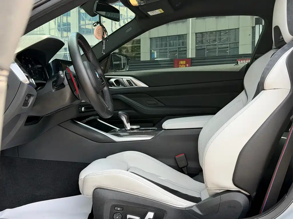 BMW M4 2022 M4 M xDrive
