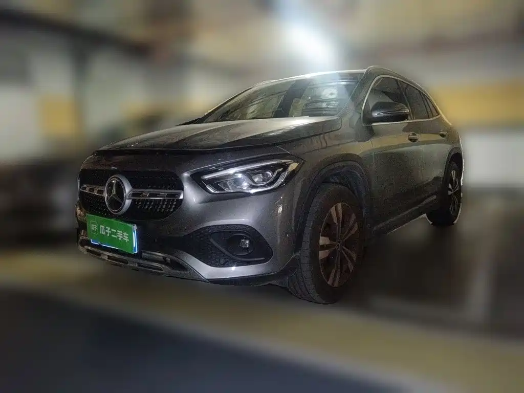 Mercedes-Benz GLA