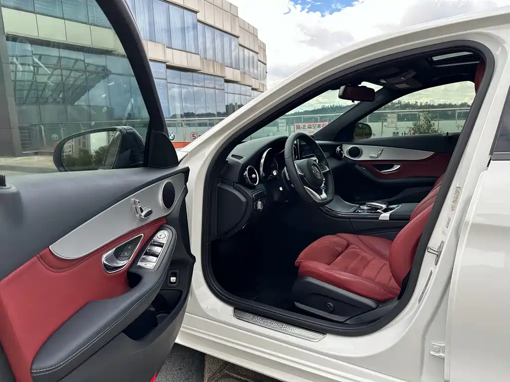 Mercedes-Benz C-Class — миниатюра 24