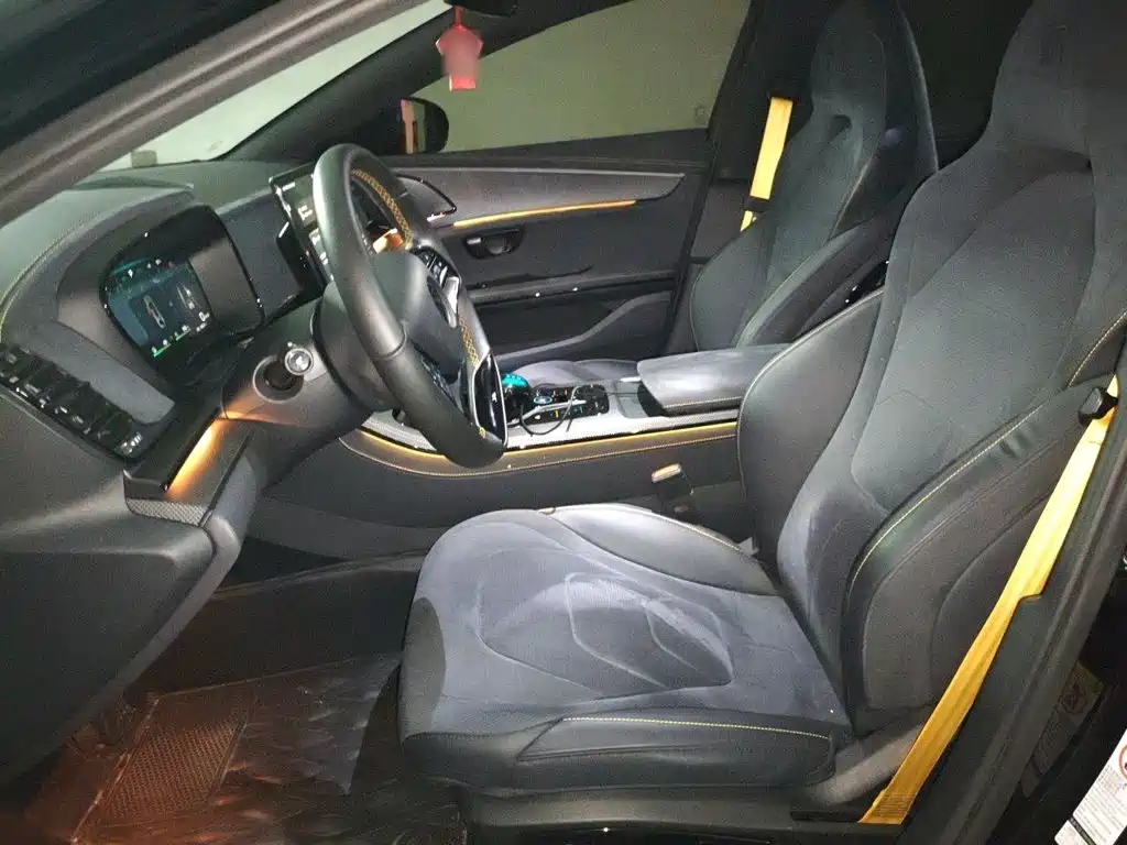 BYD Han — миниатюра 16