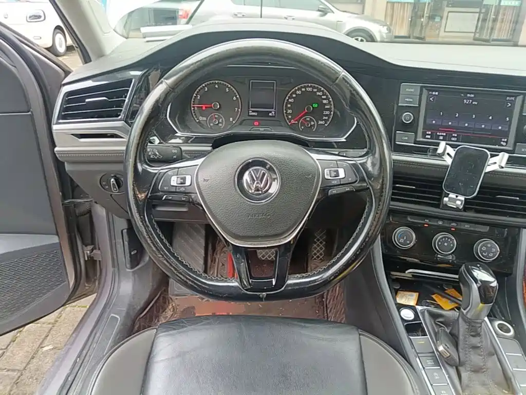 Volkswagen Sagitar — миниатюра 11