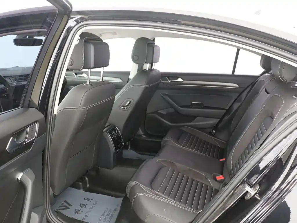 Volkswagen Magotan 2020 330TSI DSG Lead