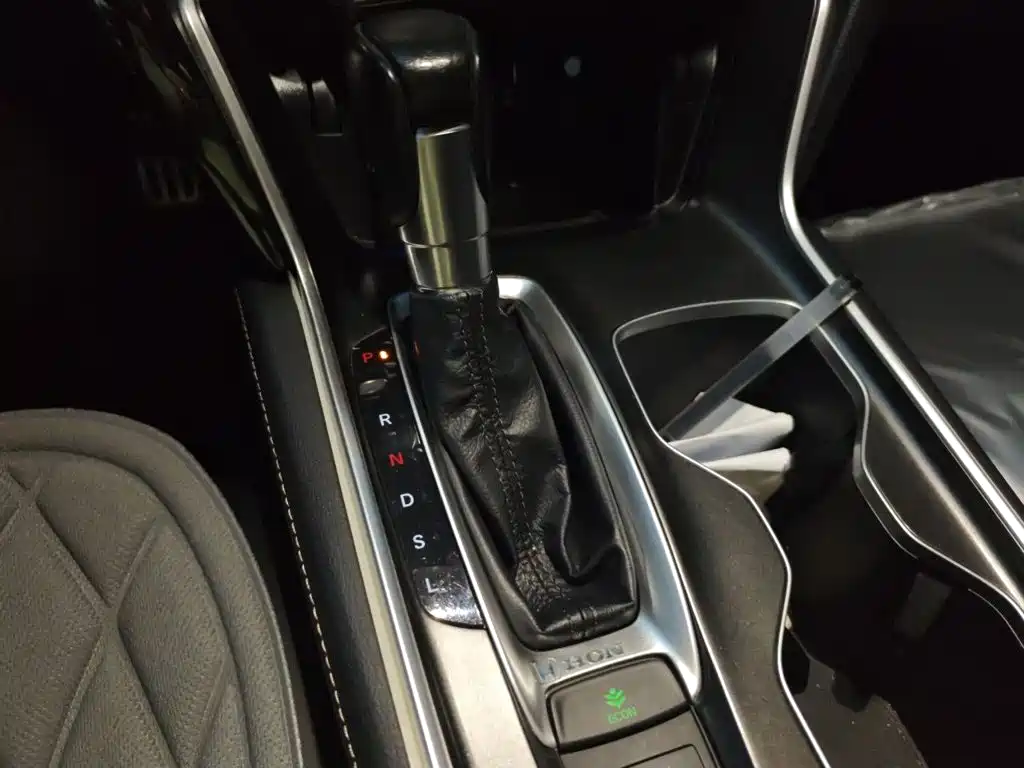 Honda Accord — миниатюра 15