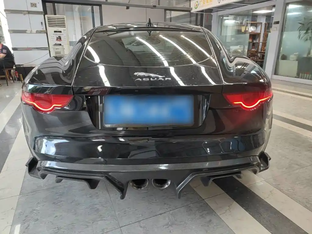 Jaguar F-TYPE — миниатюра 6