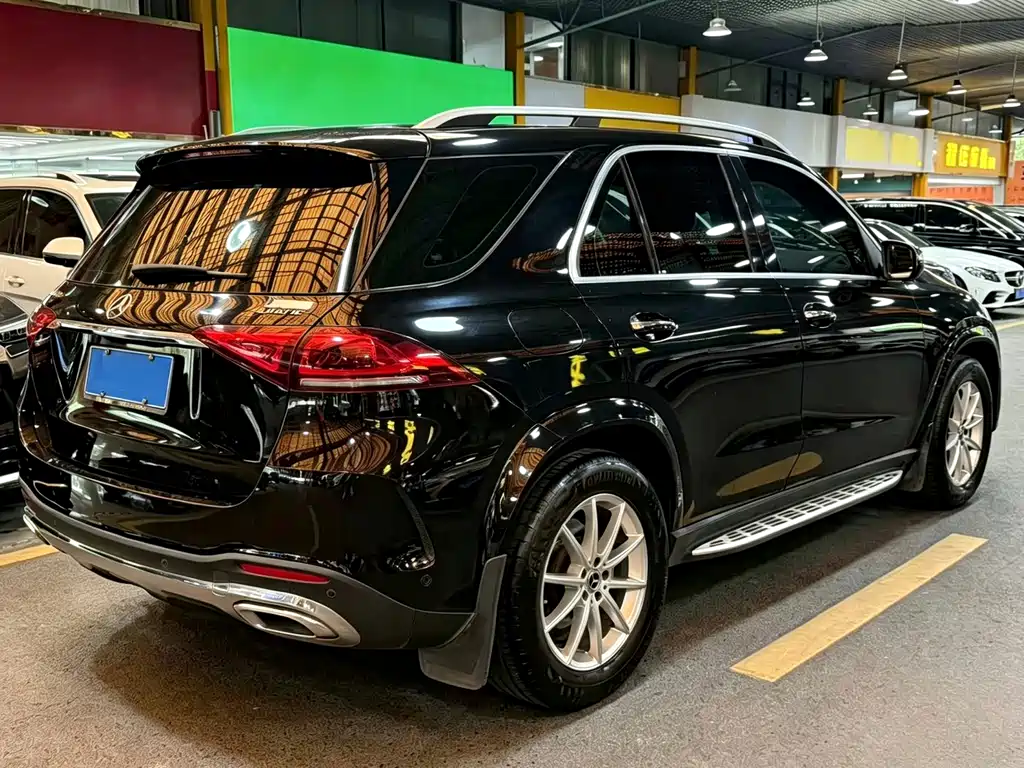 Mercedes-Benz GLE (Import) — миниатюра 3