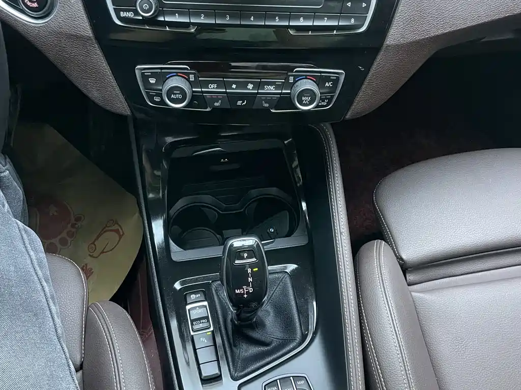 BMW X1 — миниатюра 23