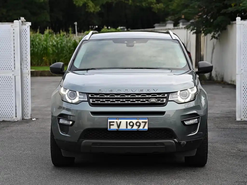 Land Rover Discovery Sport 2016 2.0T SE