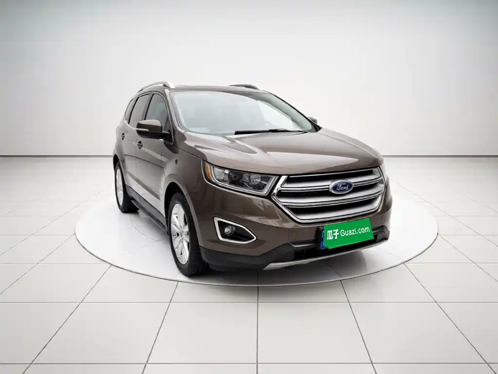 Ford Edge — миниатюра 3