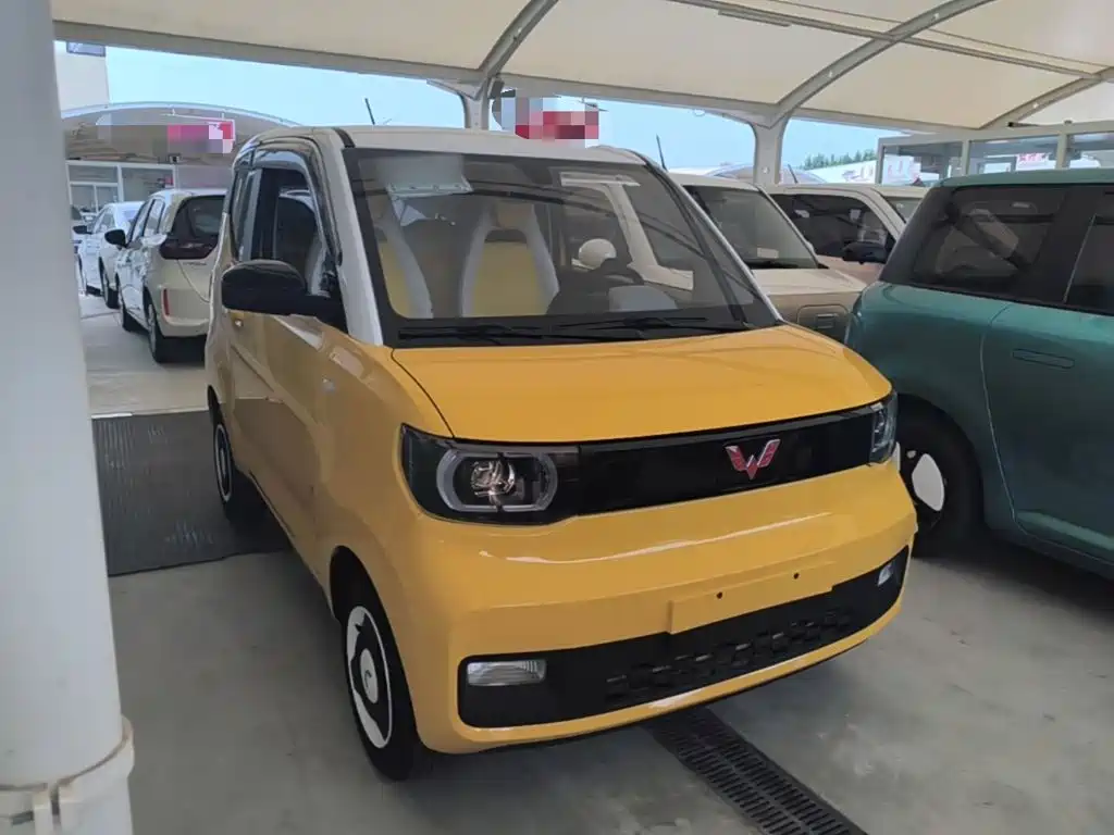 Wuling MINIEV — миниатюра 4