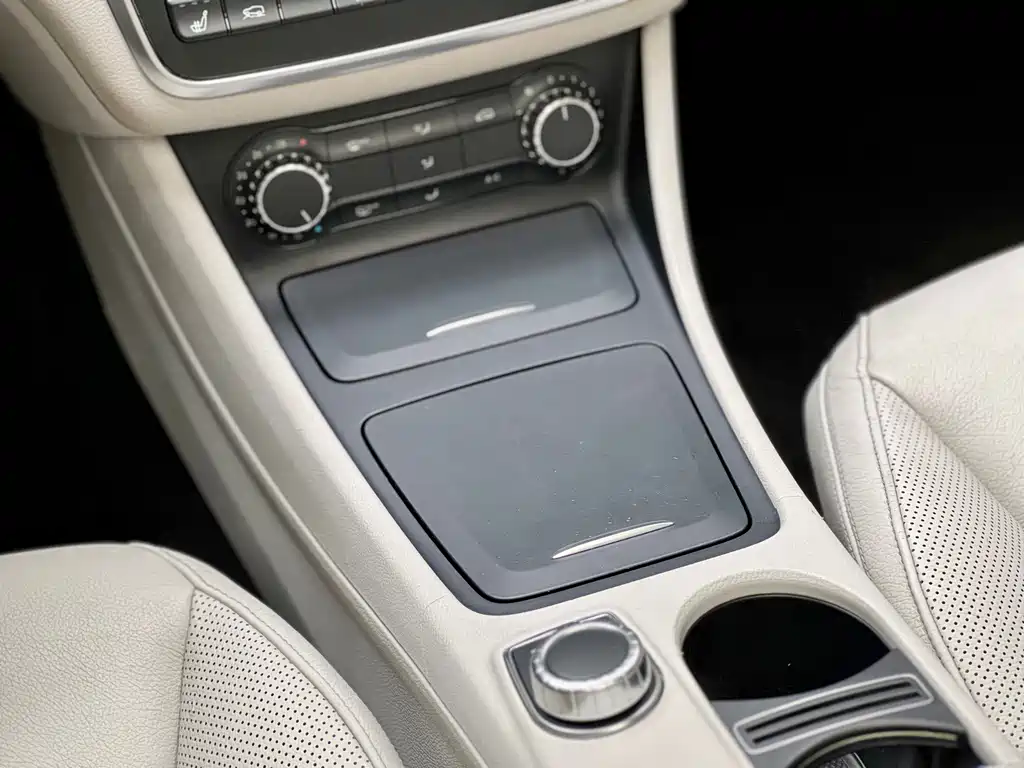 Mercedes-Benz GLA — миниатюра 9