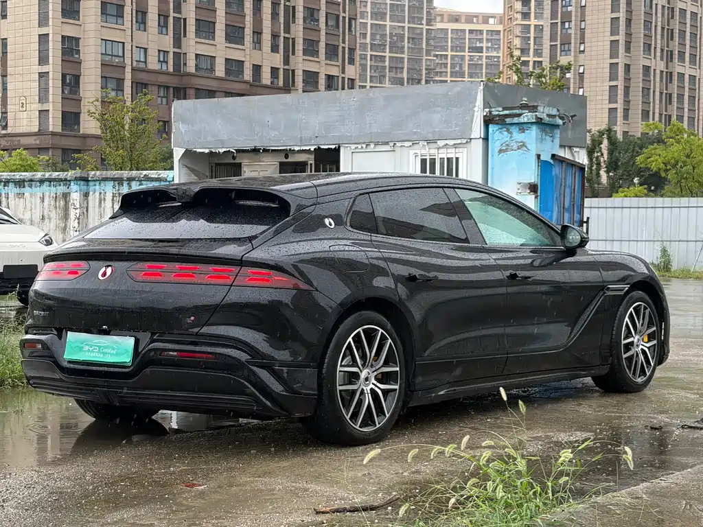 Denza Denza Z9GT — миниатюра 4