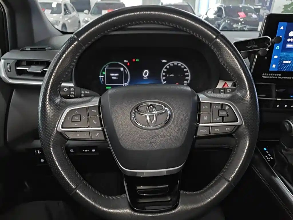 Toyota Sienna — миниатюра 11