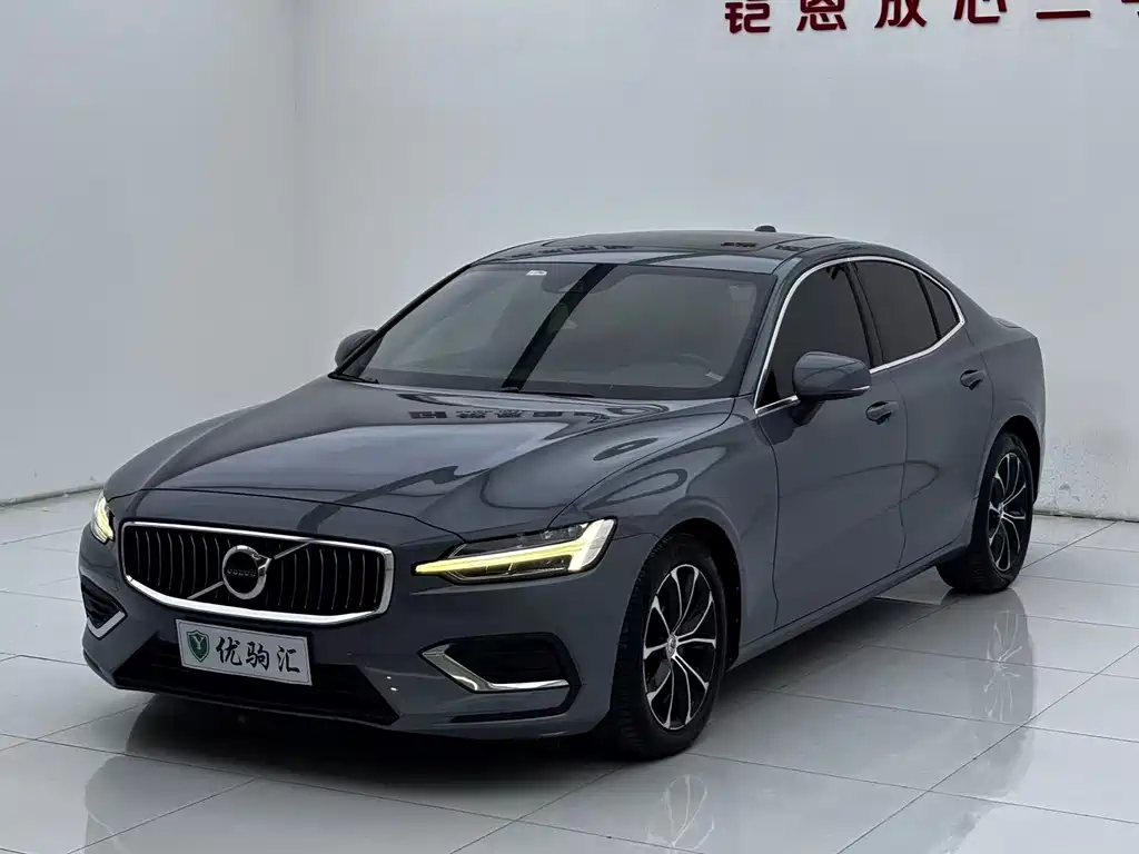 Volvo S60 2021