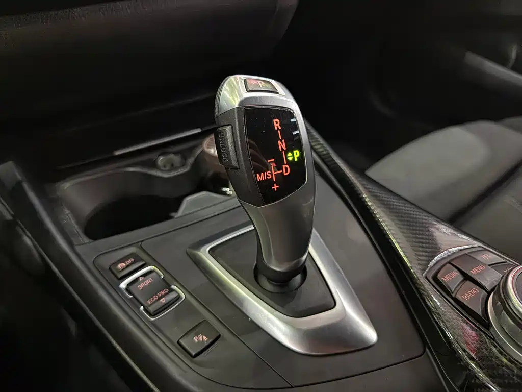 BMW 1 Series (Import) — миниатюра 11