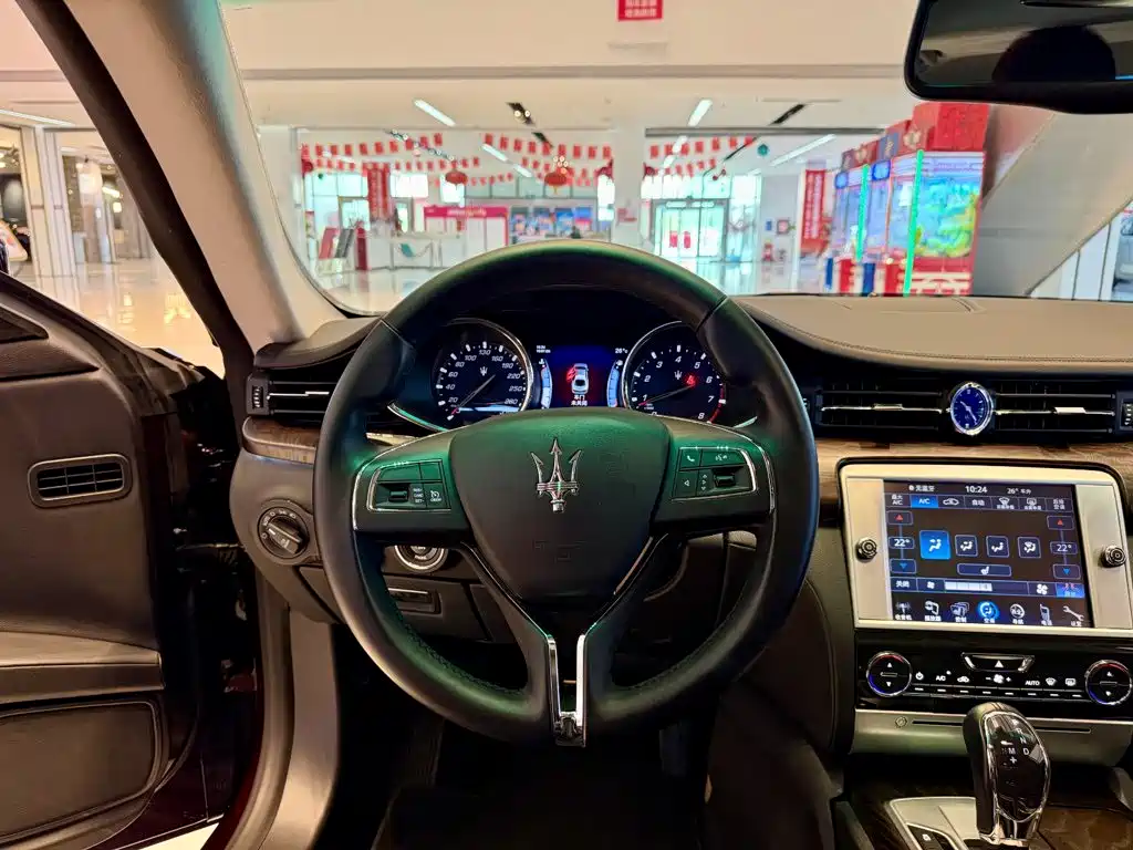 Maserati Quattroporte 3.0T Standard Type, фото 18