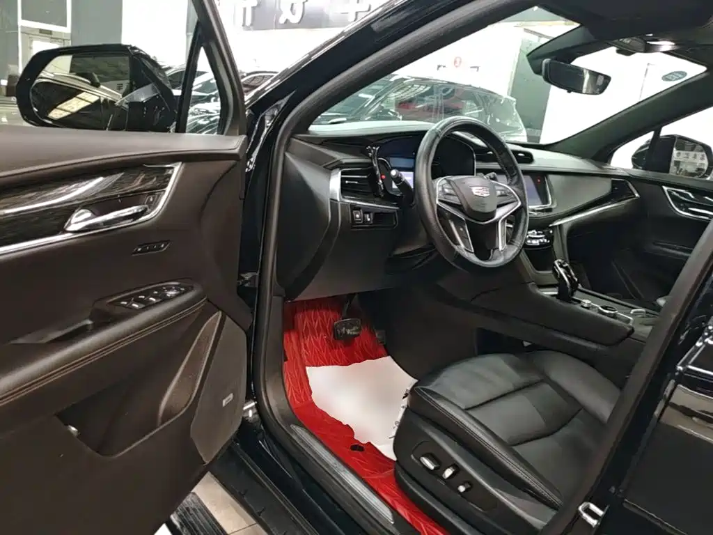 Cadillac XT5 — миниатюра 16