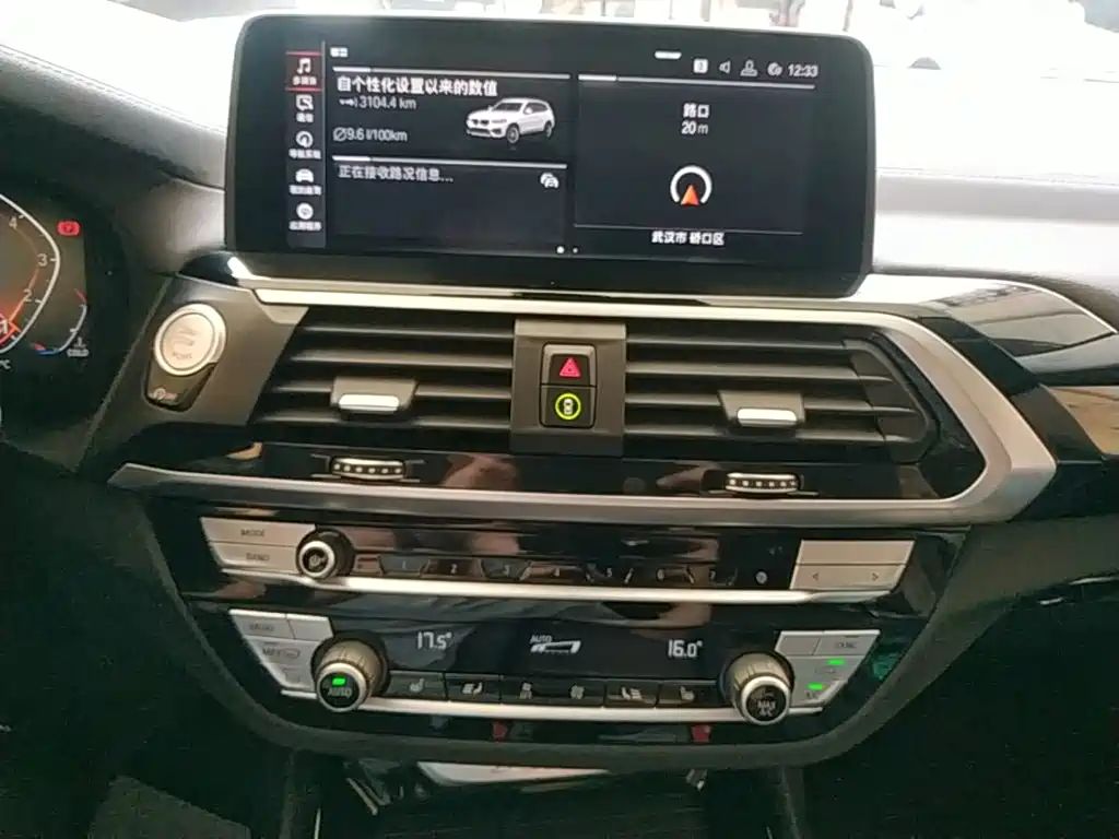 BMW X3 — миниатюра 13
