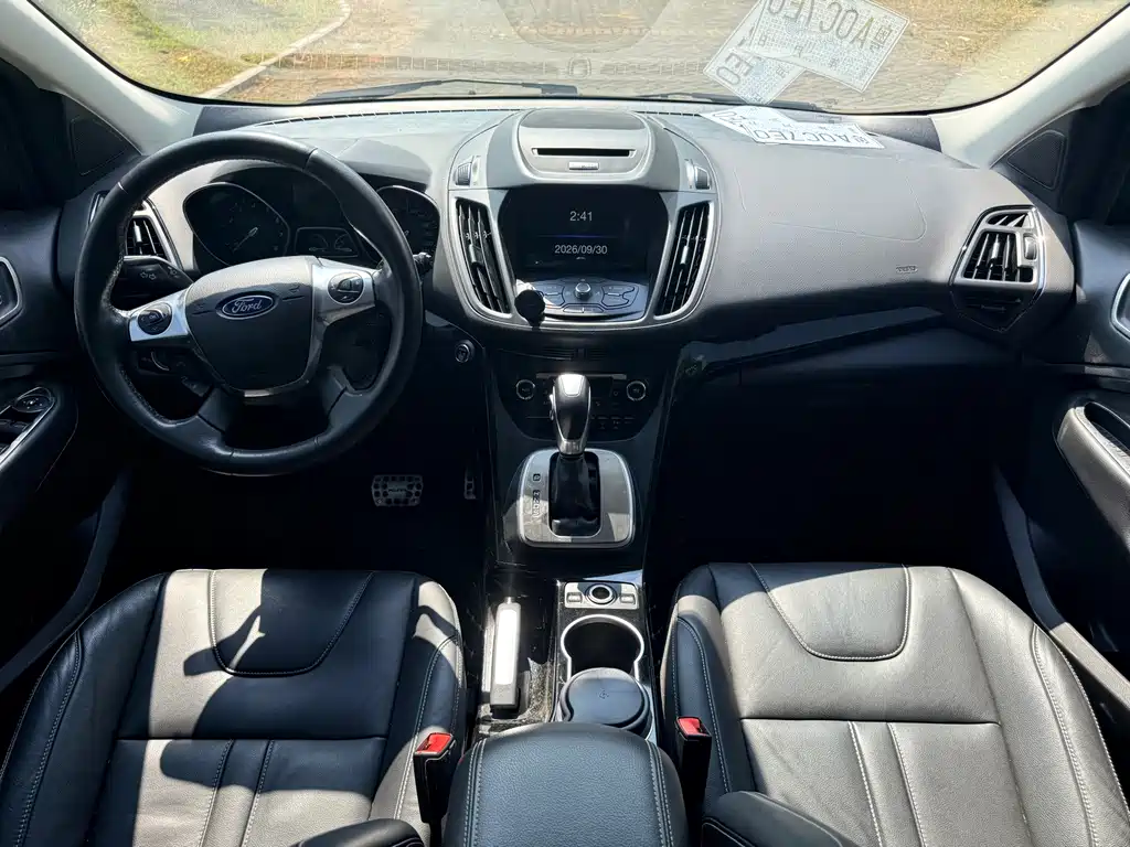 Ford Kuga — миниатюра 9